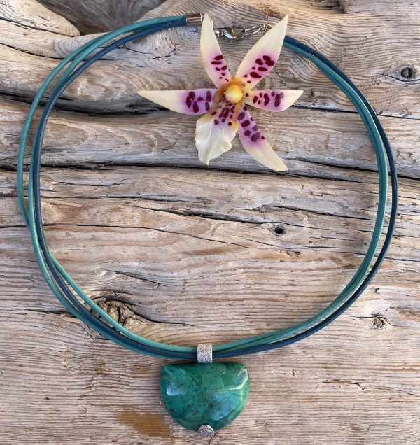 collier chrysocolle