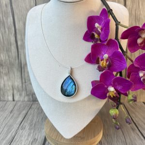 ras de cou goutte labradorite