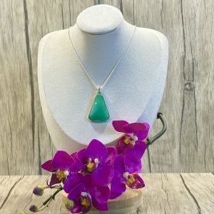 collier pendentif de chrysoprase et argent