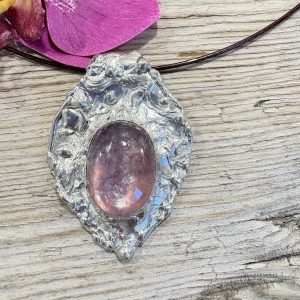 collier lepidolite soft soldering rdc 2 ras de cou en lépidolite rose montée sur étain et argent