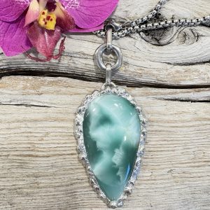 collier soft soldering hemimorphite 2 collier sautoir d'Hémimorphite sur étain et argent.