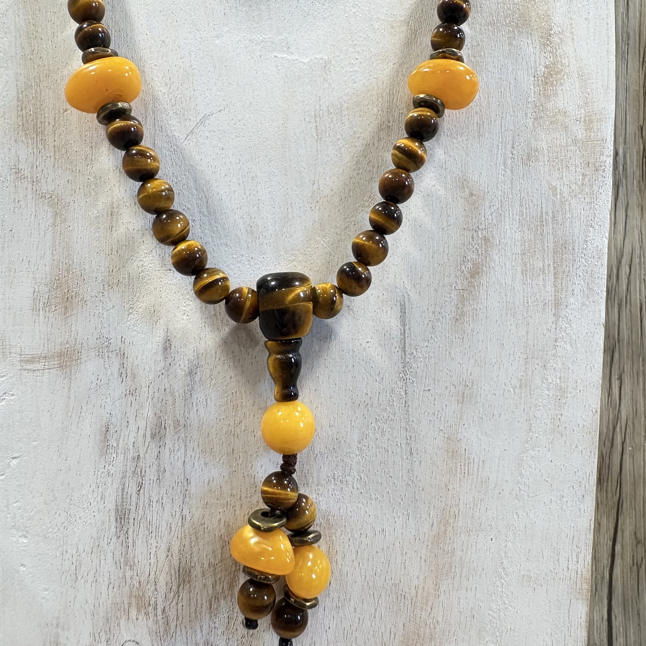 Mala Oeil de Tigre et Ambre baltique